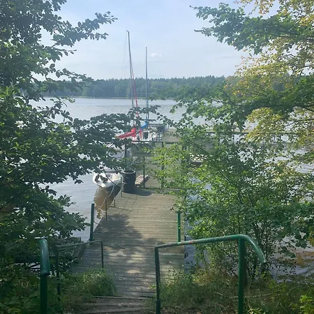 Letniskowy Nad Jeziorem * Tynwald